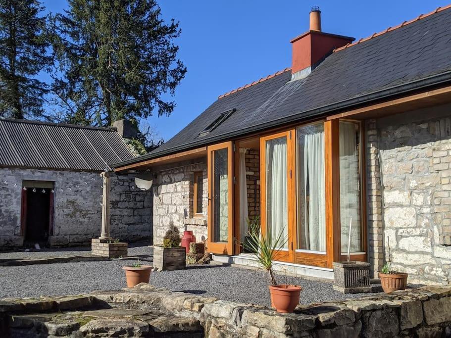 Secluded Private Cottage Hot-Tub, Sauna & Fire-Pit Carrick on Shannon Buitenkant foto